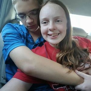 Meet your Posher, Alyson